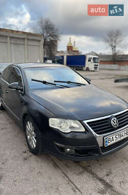 Седан Volkswagen Passat 2006 в Кропивницком