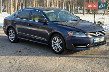 Седан Volkswagen Passat 2013 в Киеве