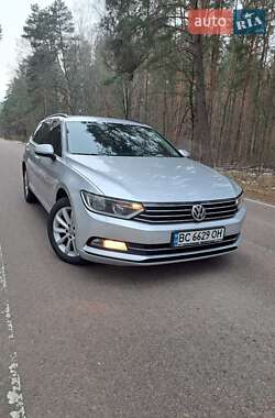Универсал Volkswagen Passat 2015 в 