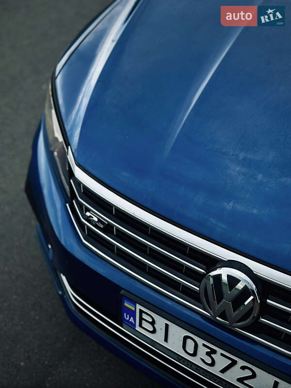 Седан Volkswagen Passat 2016 в Киеве фото 7 Седан Volkswagen Passat 2016 в Киеве