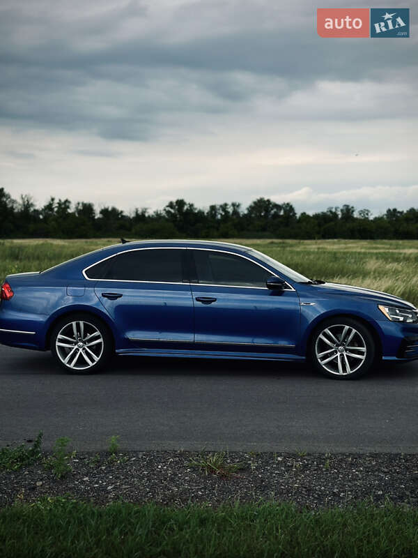 Седан Volkswagen Passat 2016 в Киеве фото 16 Седан Volkswagen Passat 2016 в Киеве