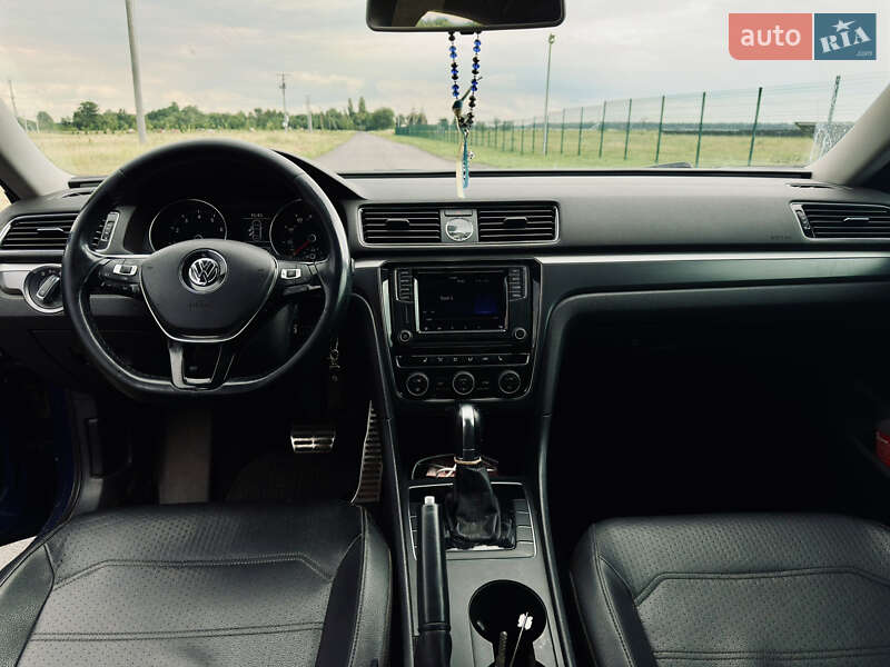 Седан Volkswagen Passat 2016 в Киеве фото 25 Седан Volkswagen Passat 2016 в Киеве