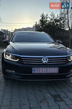 Универсал Volkswagen Passat 2018 в Луцке