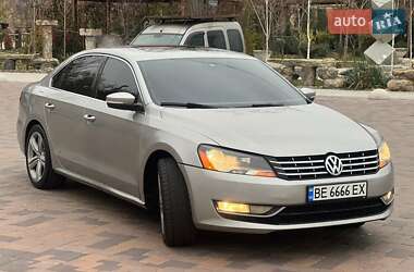 Седан Volkswagen Passat 2013 в Николаеве