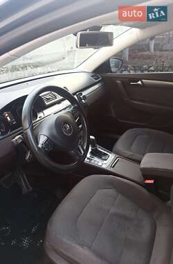 Универсал Volkswagen Passat 2011 в Кременце