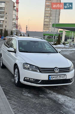 Универсал Volkswagen Passat 2011 в Житомире