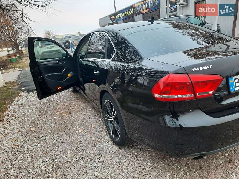 Седан Volkswagen Passat 2014 в Кропивницькому
