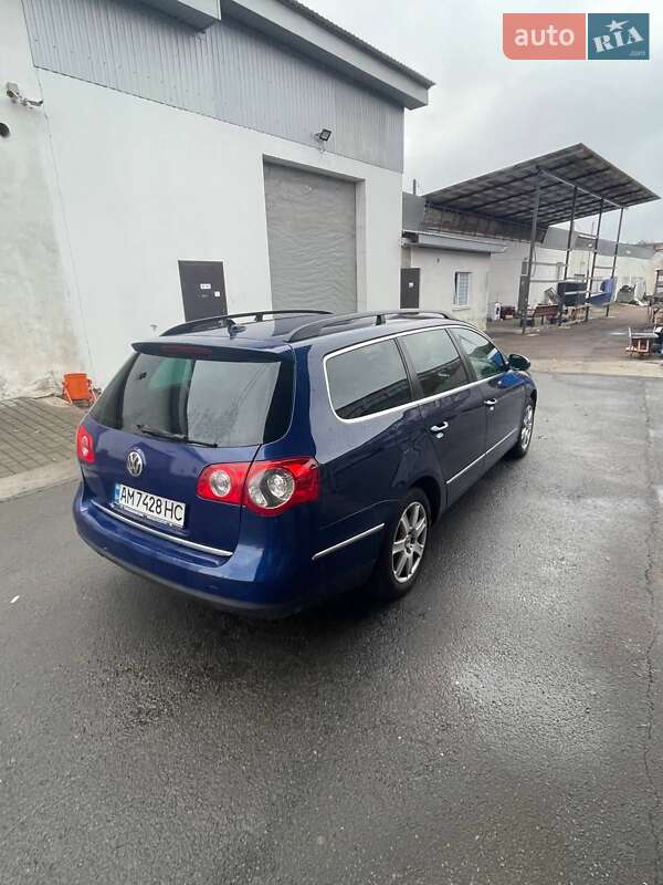 Універсал Volkswagen Passat 2008 в Звягелі