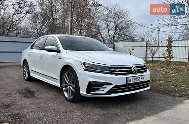 Седан Volkswagen Passat 2017 в Яготине