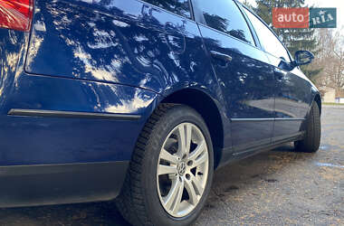 Универсал Volkswagen Passat 2006 в Христиновке