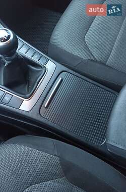 Универсал Volkswagen Passat 2011 в 