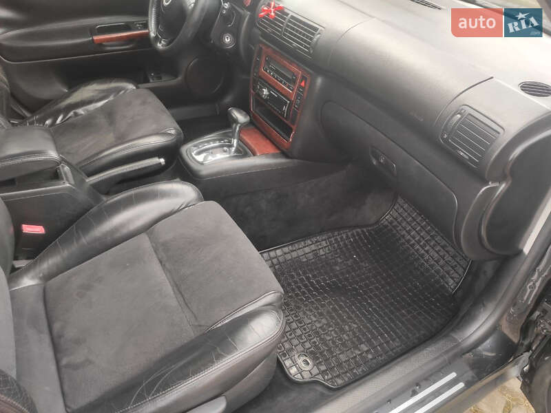 Седан Volkswagen Passat 2003 в Шептицькому