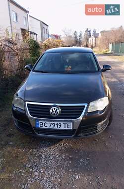 Седан Volkswagen Passat 2005 в Львові