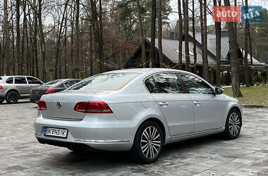 Седан Volkswagen Passat 2012 в Луцьку