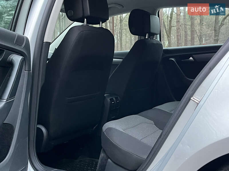 Седан Volkswagen Passat 2012 в Луцке фото 18 Седан Volkswagen Passat 2012 в Луцке
