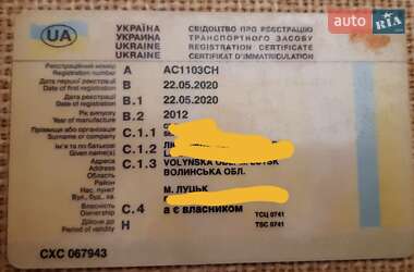Універсал Volkswagen Passat 2012 в 