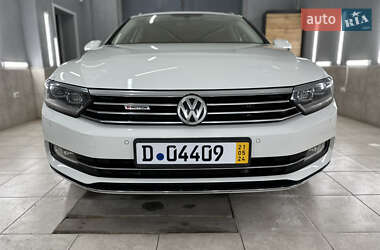 Универсал Volkswagen Passat 2015 в Запорожье