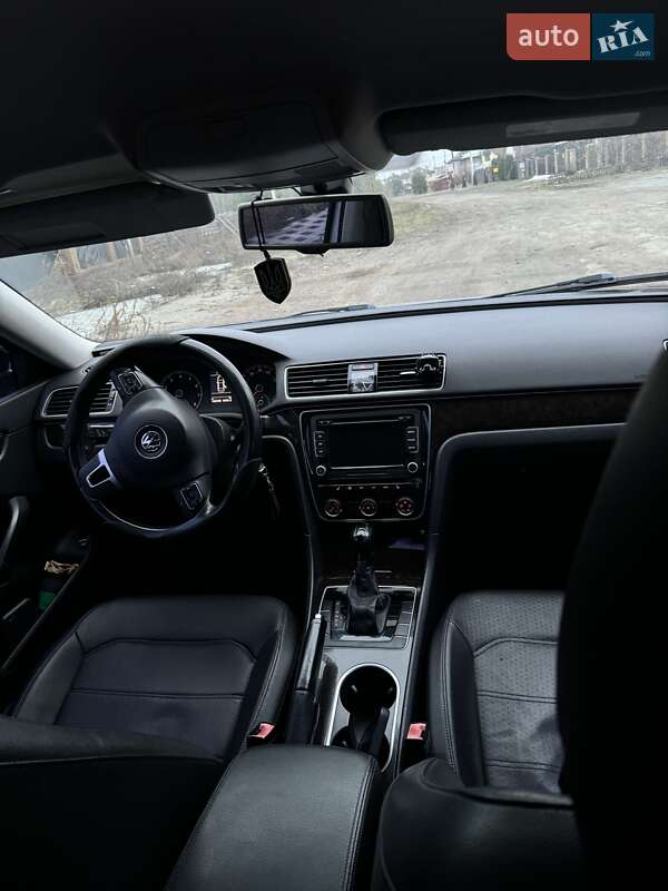 Седан Volkswagen Passat 2012 в Броварах