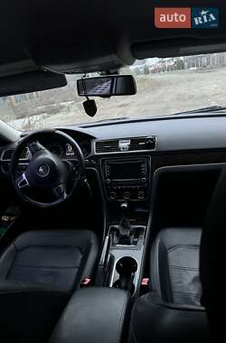 Седан Volkswagen Passat 2012 в Броварах