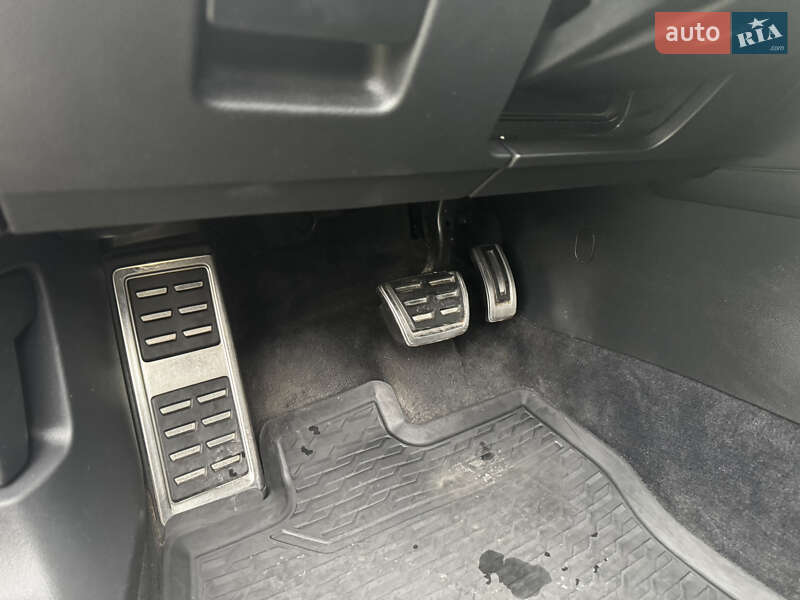 Седан Volkswagen Passat 2017 в Львове фото 22 Седан Volkswagen Passat 2017 в Львове