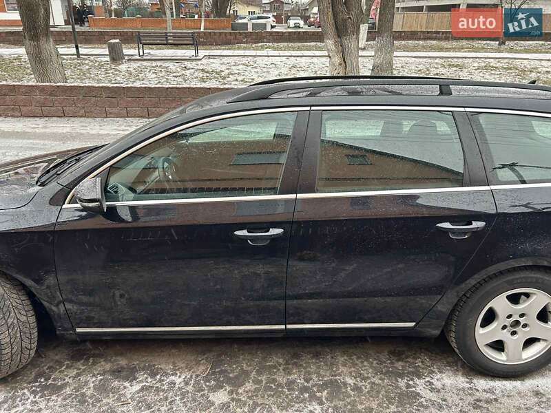 Універсал Volkswagen Passat 2013 в Гостомелі