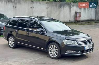 Универсал Volkswagen Passat 2011 в Киеве