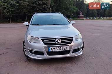 Універсал Volkswagen Passat 2010 в Коростені