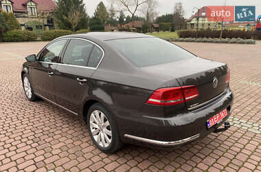 Седан Volkswagen Passat 2011 в Львові