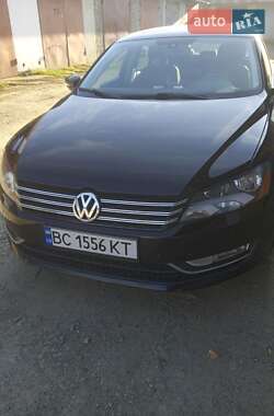 Седан Volkswagen Passat 2014 в Стрию