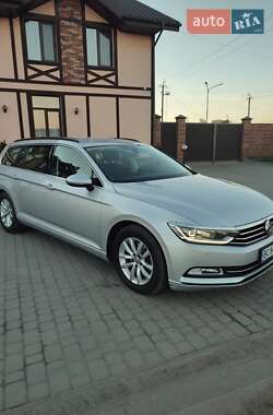 Универсал Volkswagen Passat 2018 в Радехове