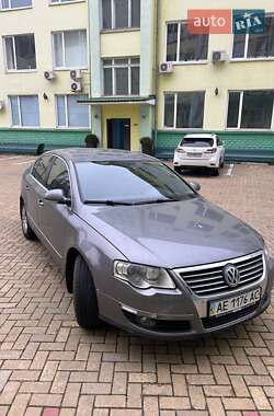 Седан Volkswagen Passat 2008 в Дніпрі