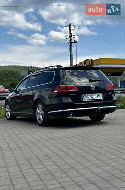 Універсал Volkswagen Passat 2011 в Стрию