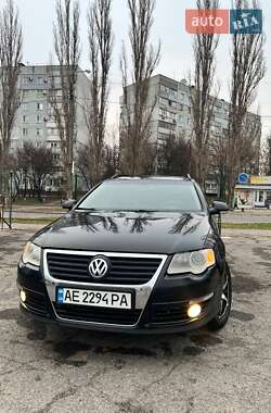 Універсал Volkswagen Passat 2005 в Запоріжжі