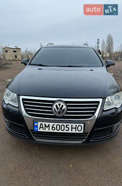 Універсал Volkswagen Passat 2006 в Коростені