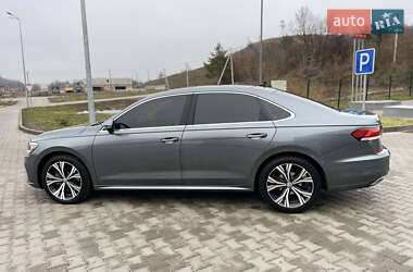 Седан Volkswagen Passat 2021 в 