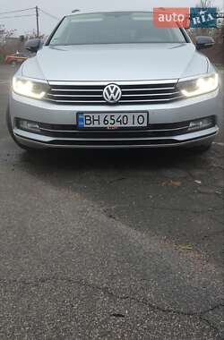 Универсал Volkswagen Passat 2015 в 
