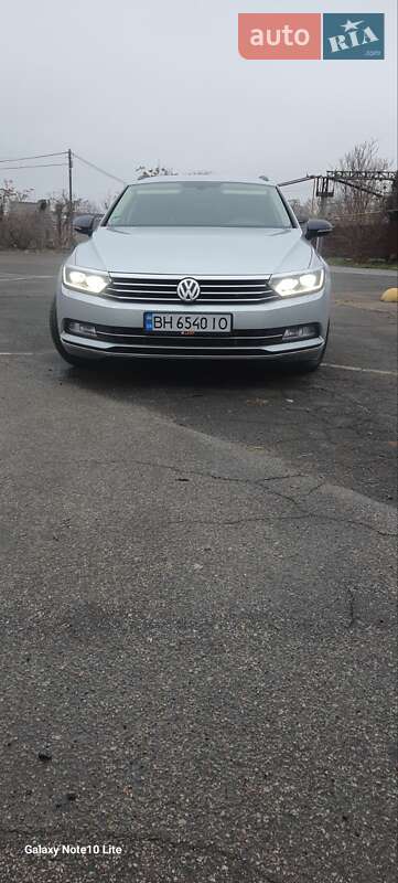 Универсал Volkswagen Passat 2015 в Одессе фото 6 Универсал Volkswagen Passat 2015 в Одессе