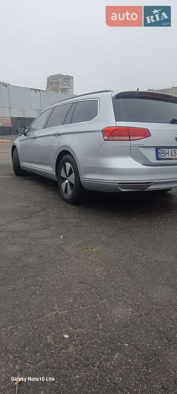 Универсал Volkswagen Passat 2015 в Одессе фото 29 Универсал Volkswagen Passat 2015 в Одессе