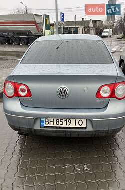 Седан Volkswagen Passat 2010 в Одесі