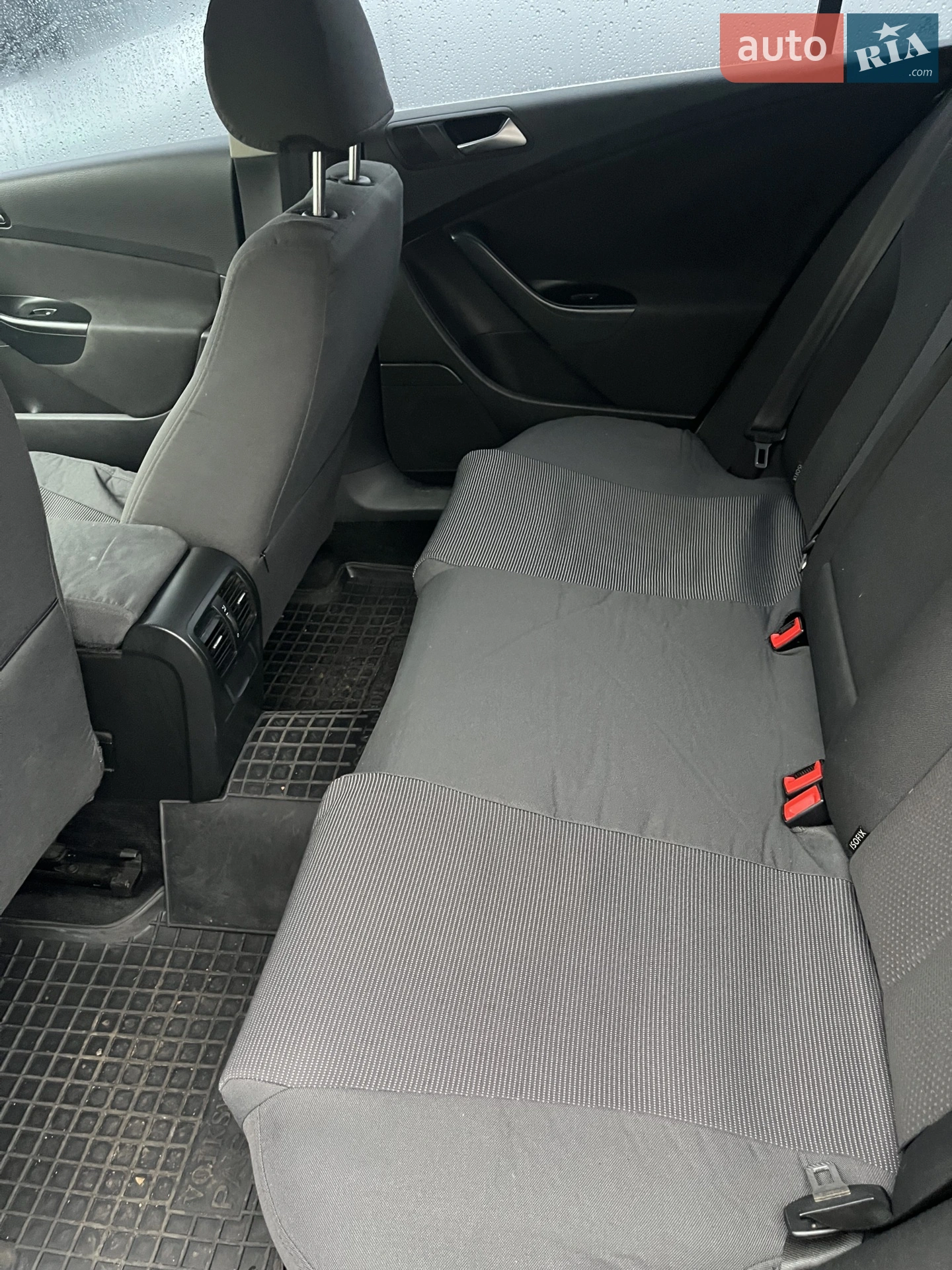 2010 Volkswagen Passat - мініатюра 6