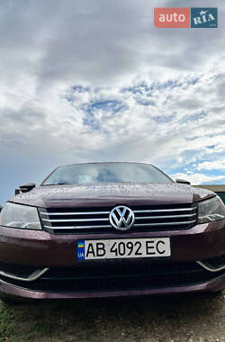 Седан Volkswagen Passat 2012 в Шаргороде