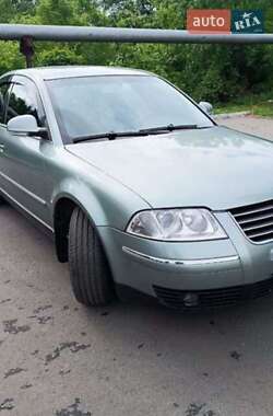 Седан Volkswagen Passat 2005 в Першотравенске