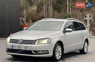 Универсал Volkswagen Passat 2012 в Межгорье