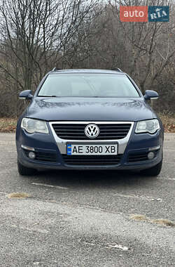 Універсал Volkswagen Passat 2007 в Дніпрі