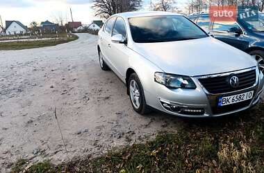 Седан Volkswagen Passat 2007 в Звягелі