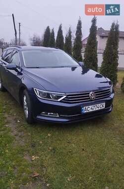 Універсал Volkswagen Passat 2015 в Камені-Каширському