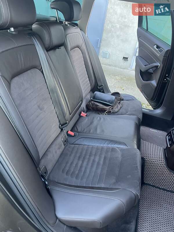 Універсал Volkswagen Passat 2015 в Кам'янець-Подільському