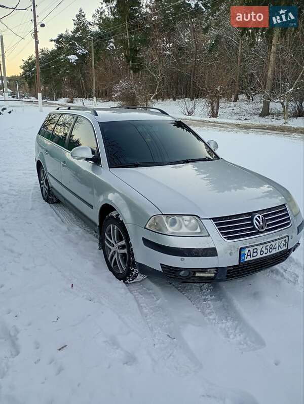 Універсал Volkswagen Passat 2004 в Бершаді