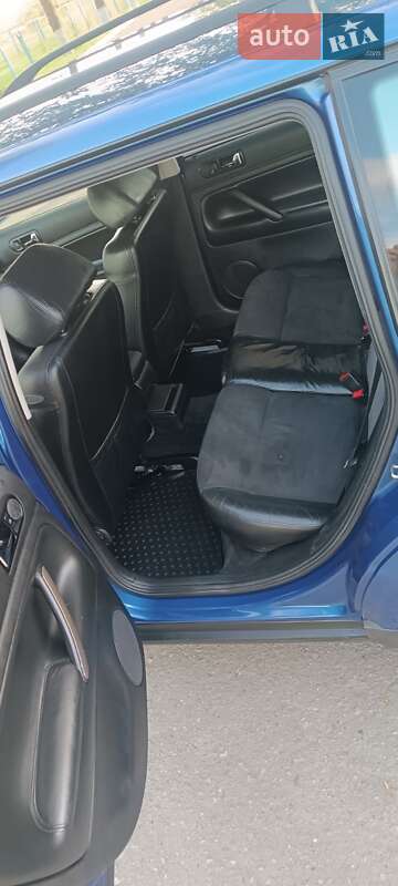 Универсал Volkswagen Passat 1998 в Теплике