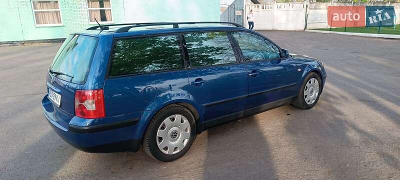 Универсал Volkswagen Passat 1998 в Теплике
